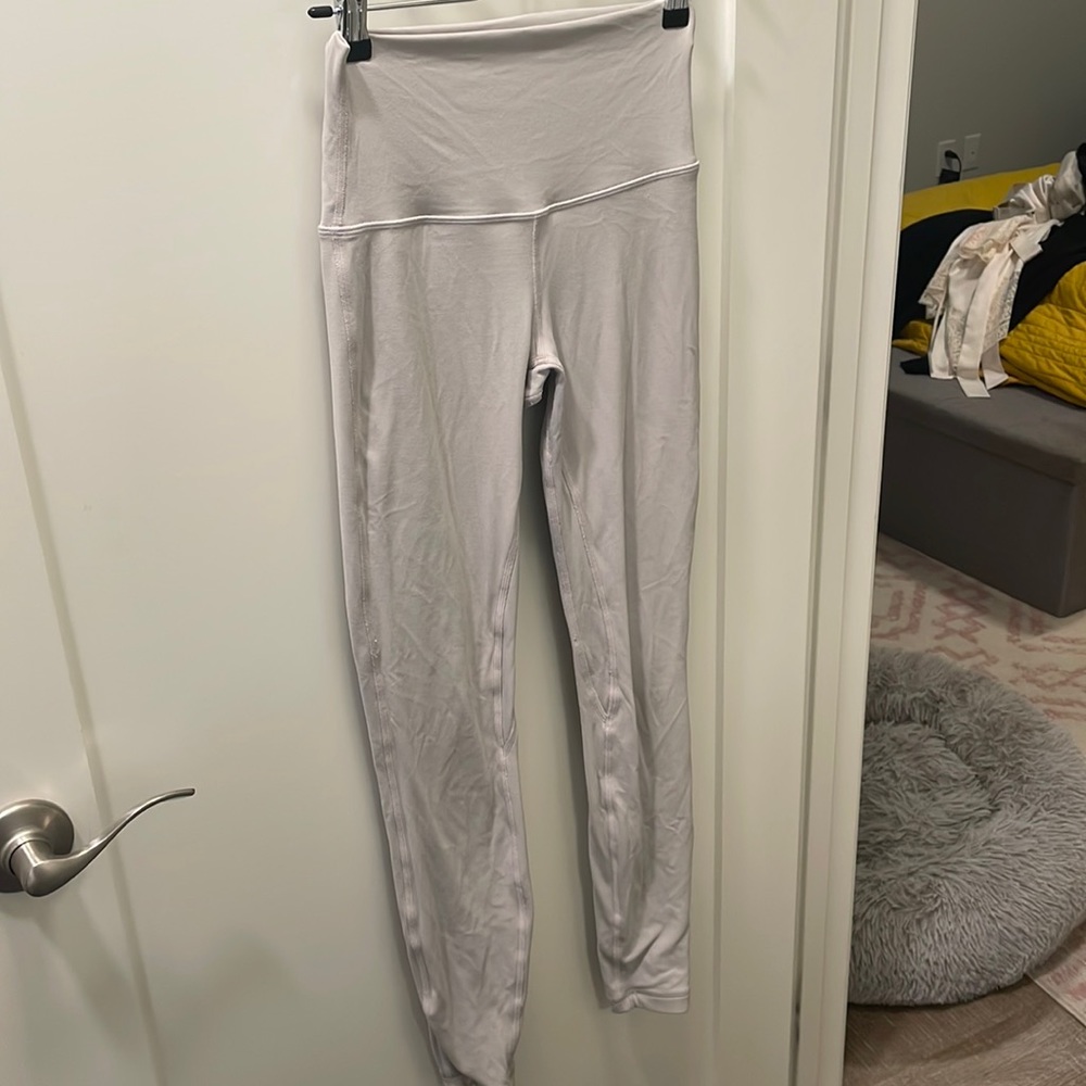 Lululemon 25” align pant